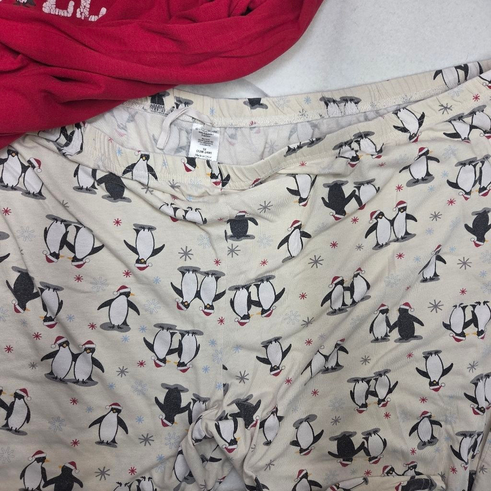 Women's Christmas Pajamas 3X Red Penguin Sleepwear Set - Picture 3 of 4